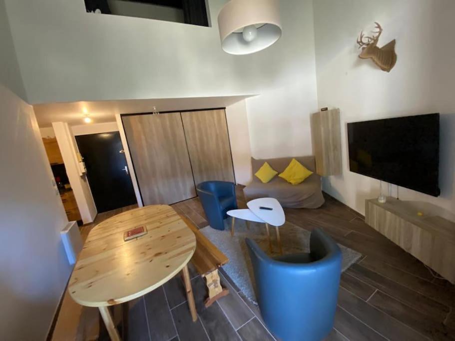 Appartement Cocooning Entierement Renove 레 장글 외부 사진