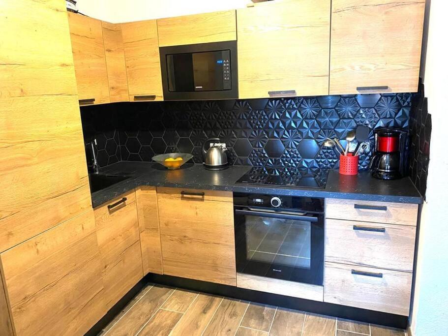 Appartement Cocooning Entierement Renove 레 장글 외부 사진